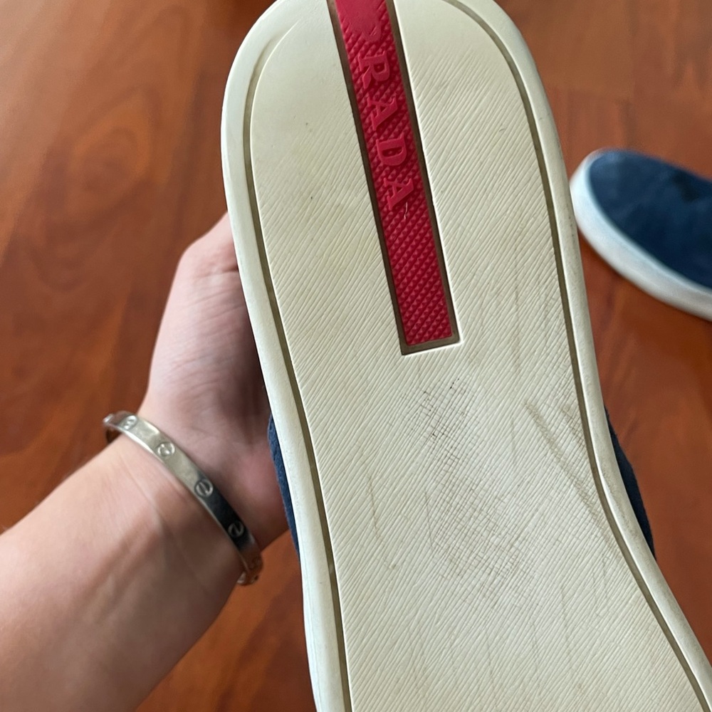 prada Sneakers w rubber bottom - Picture 2 of 2